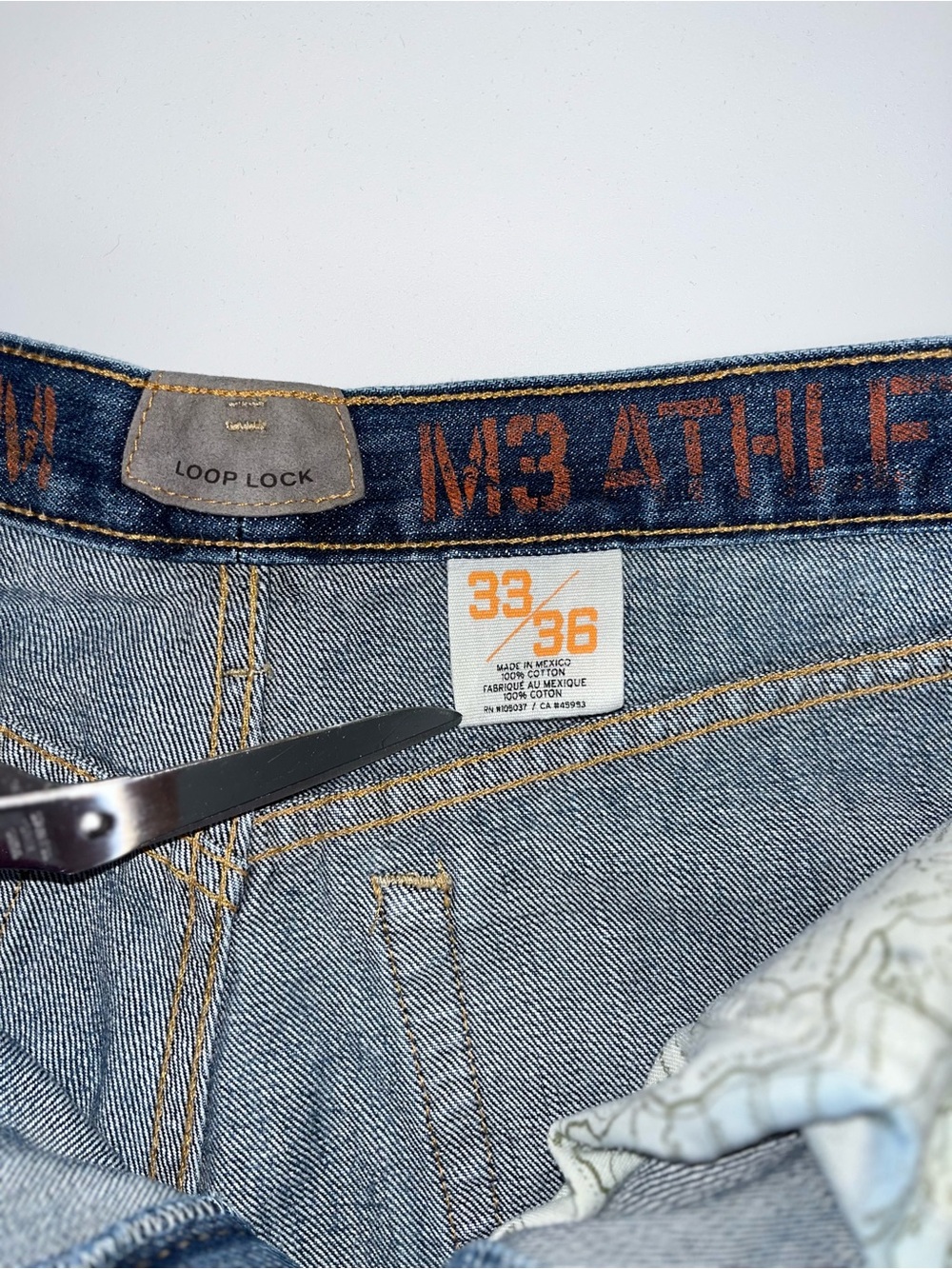 Ariat M3 Athletic Fit Jeans Loop Lock Medium Wash Blue Western Men’s 33x36 - Picture 4 of 14